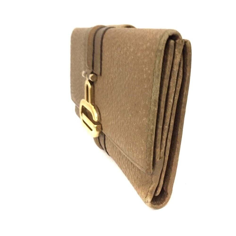 RARE, Gucci, Tom Ford era, textured camel leather XL continental bi-fold wallet with a gold Gucci logo clasp & lots of cards slots