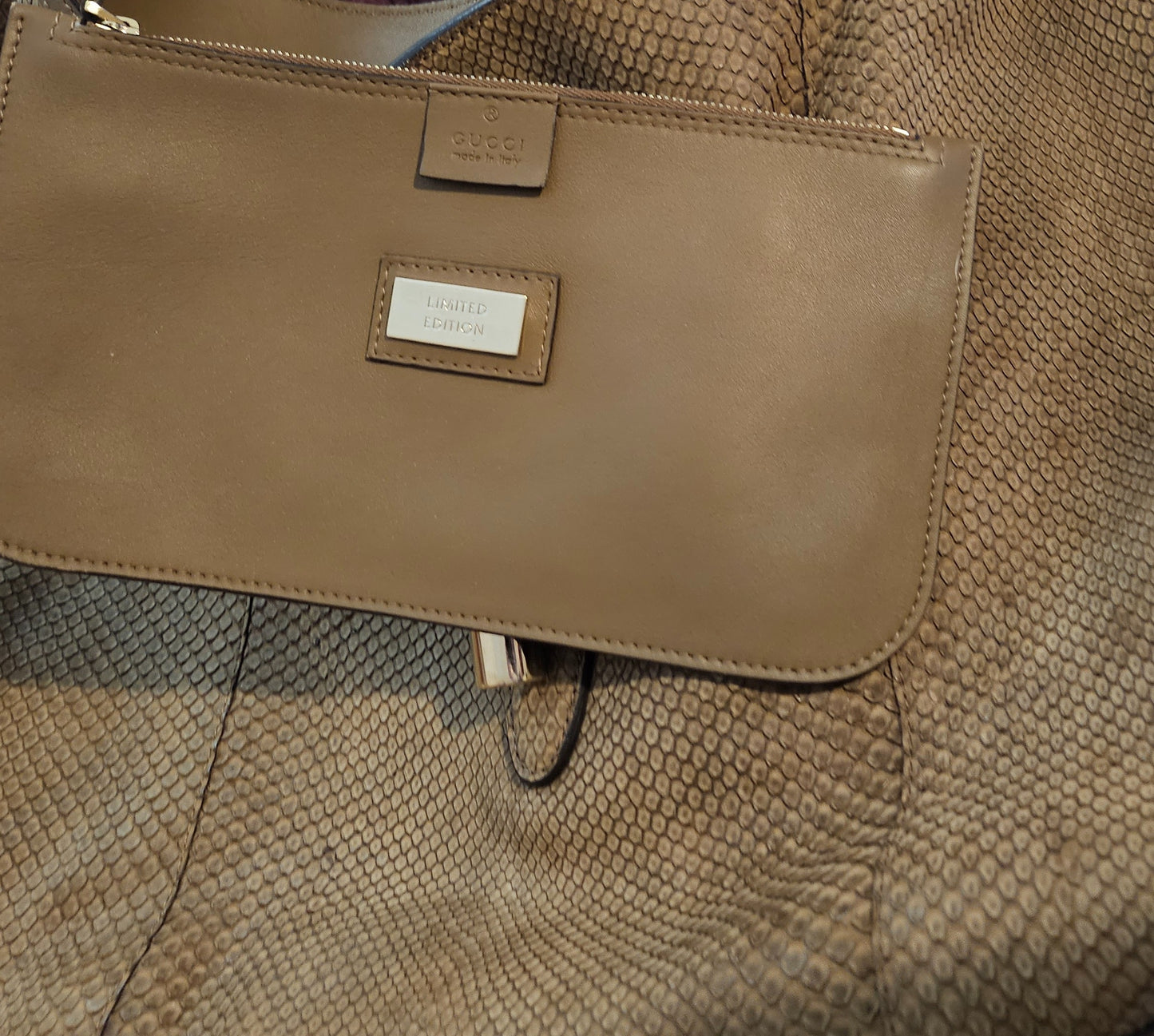 Gucci Jackie golden python hobo w gold hardware