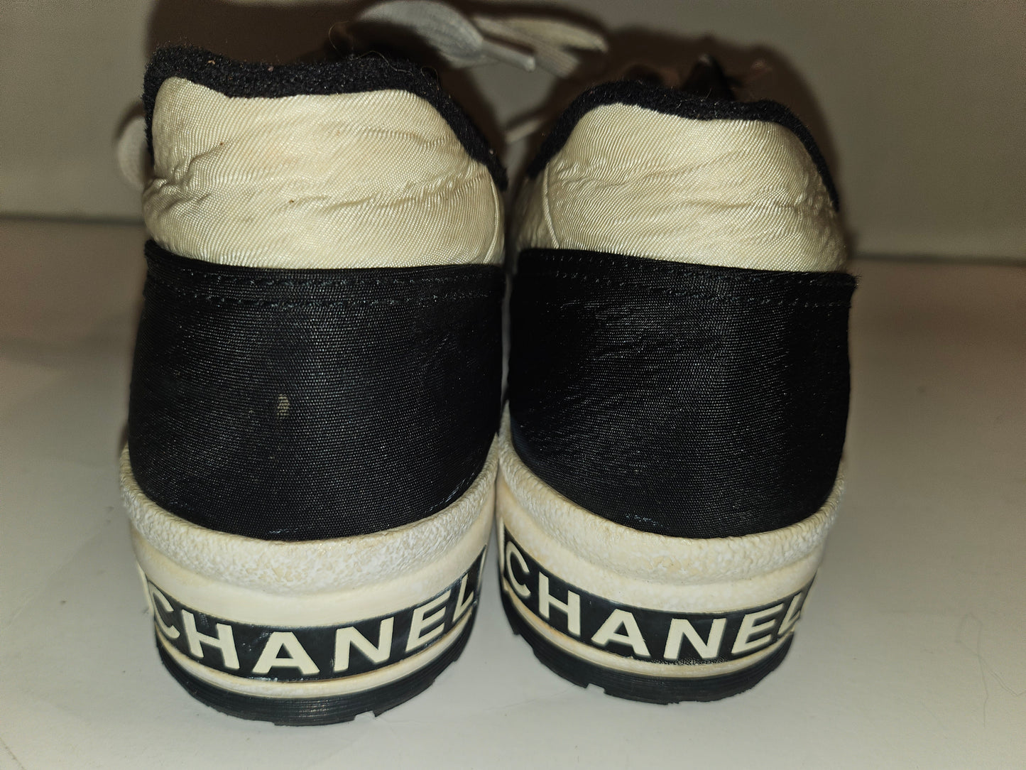 Chanel ivory & black low top sneakers with box!