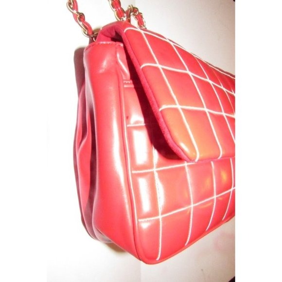Moschino Red Quilted Leather Shoulder Bag w Envelope Top & Chain Strap