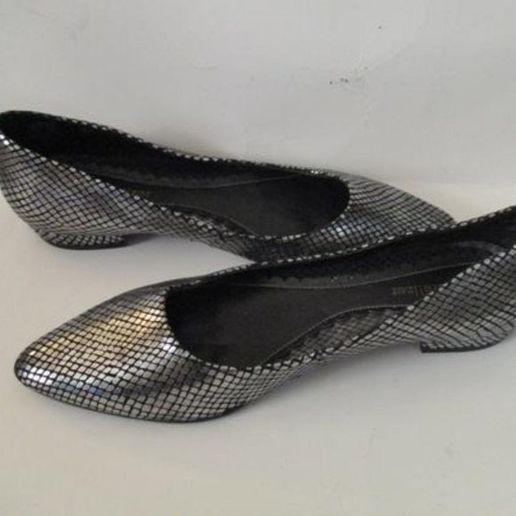 Naturalizer 'Lunar' Black Silver Almond Toe Ballet Flats