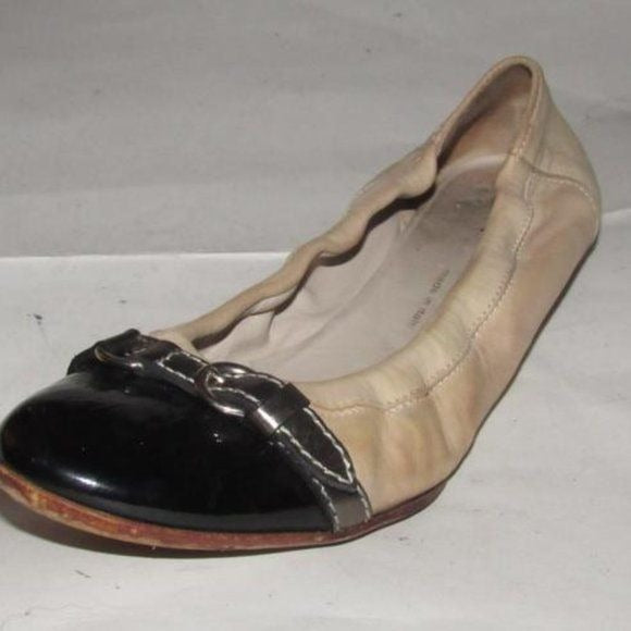 Attilio Giusti Leombruni Metallic Ivory Leather Flats