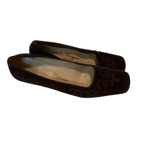 Ferragamo Brown Suede Pumps w Brocade Design