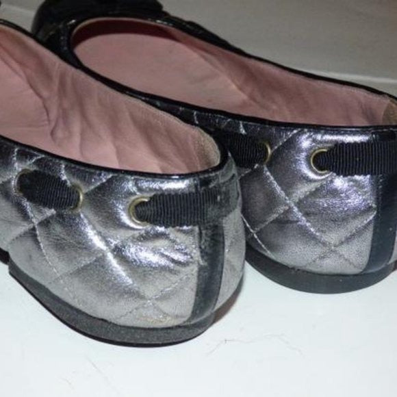 Marc Jacobs size 7 quilted silver leather & black patent leather flats
