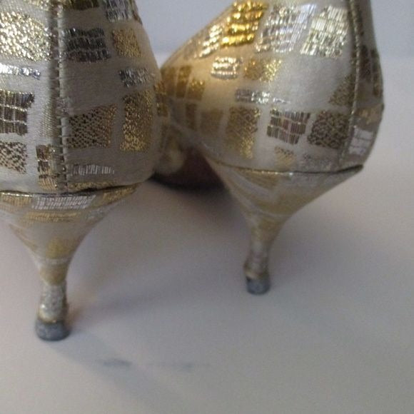 Hofheimer 1960's Metallic Glam Girl Kitten Heels