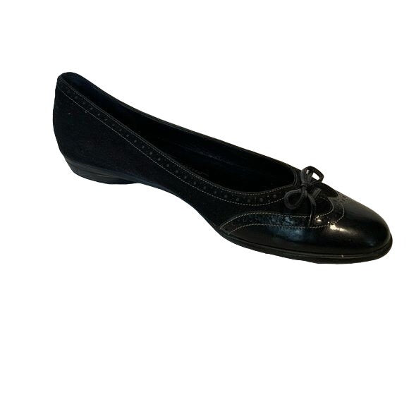Salvatore Feraagamo Black Suede and Patent Ballet Flats