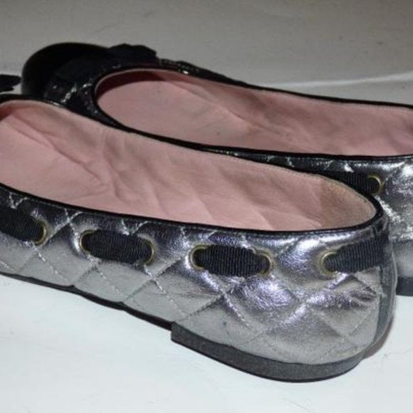 Marc Jacobs size 7 quilted silver leather & black patent leather flats