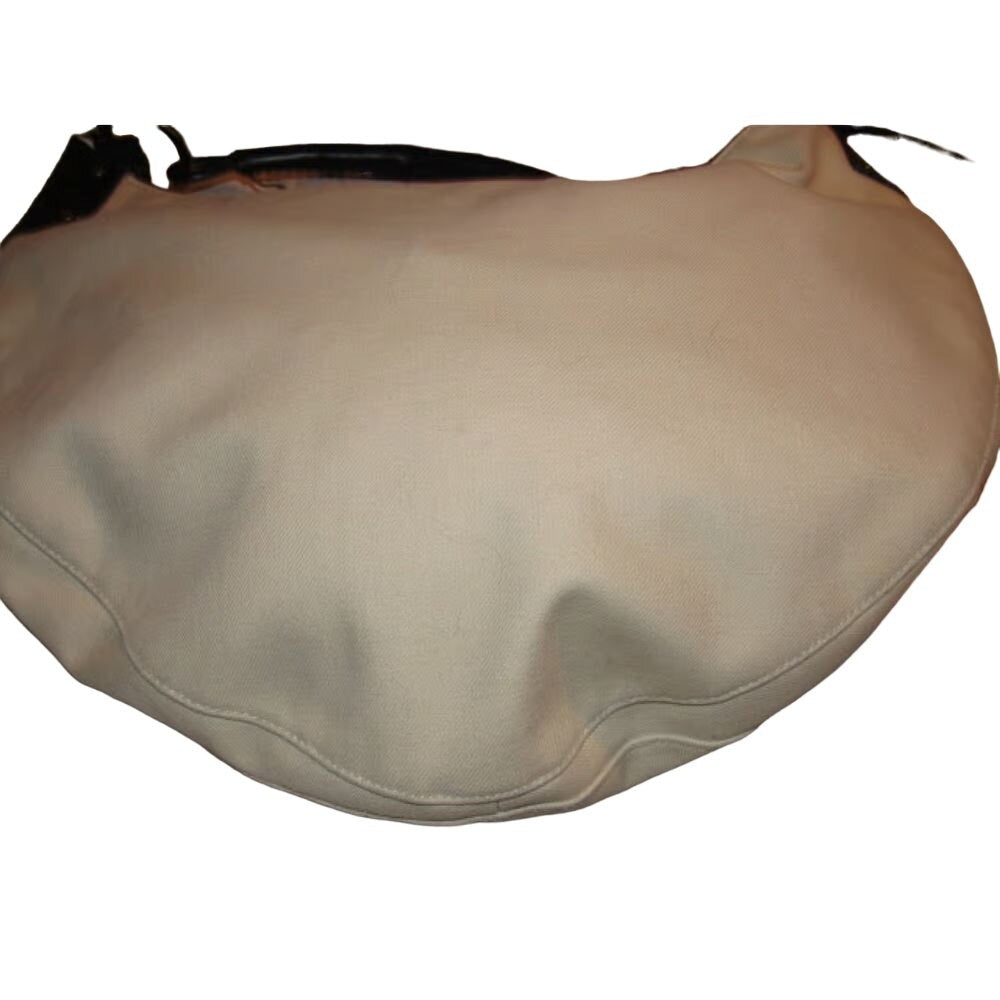 Gucci white & black leather XL hobo w a black braided strap