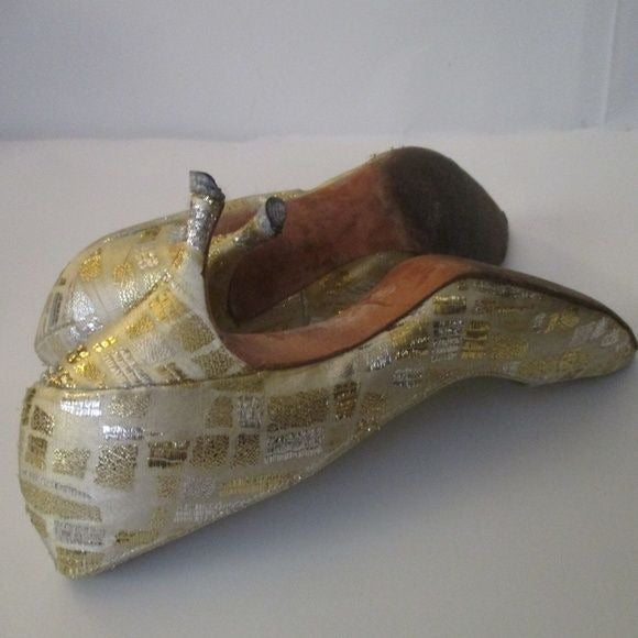 Hofheimer 1960's Metallic Glam Girl Kitten Heels