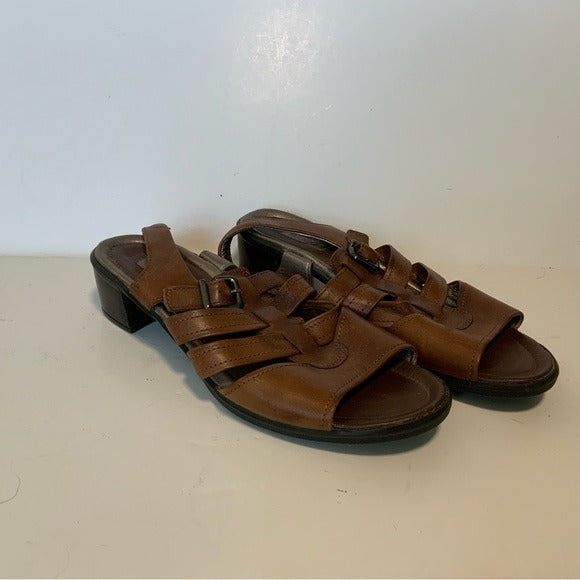 ECCO Camel Brown Strappy Open Toe Low Sandal