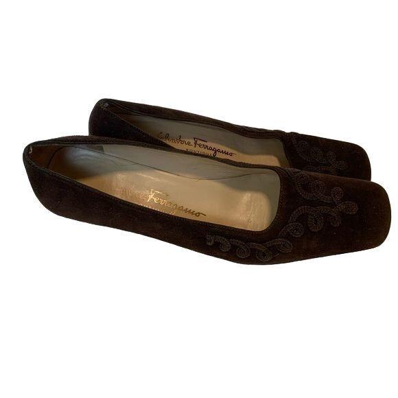 Ferragamo Brown Suede Pumps w Brocade Design