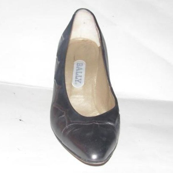 Bally Pewter Leather Black Suede Kitten Heels with Almond Toes