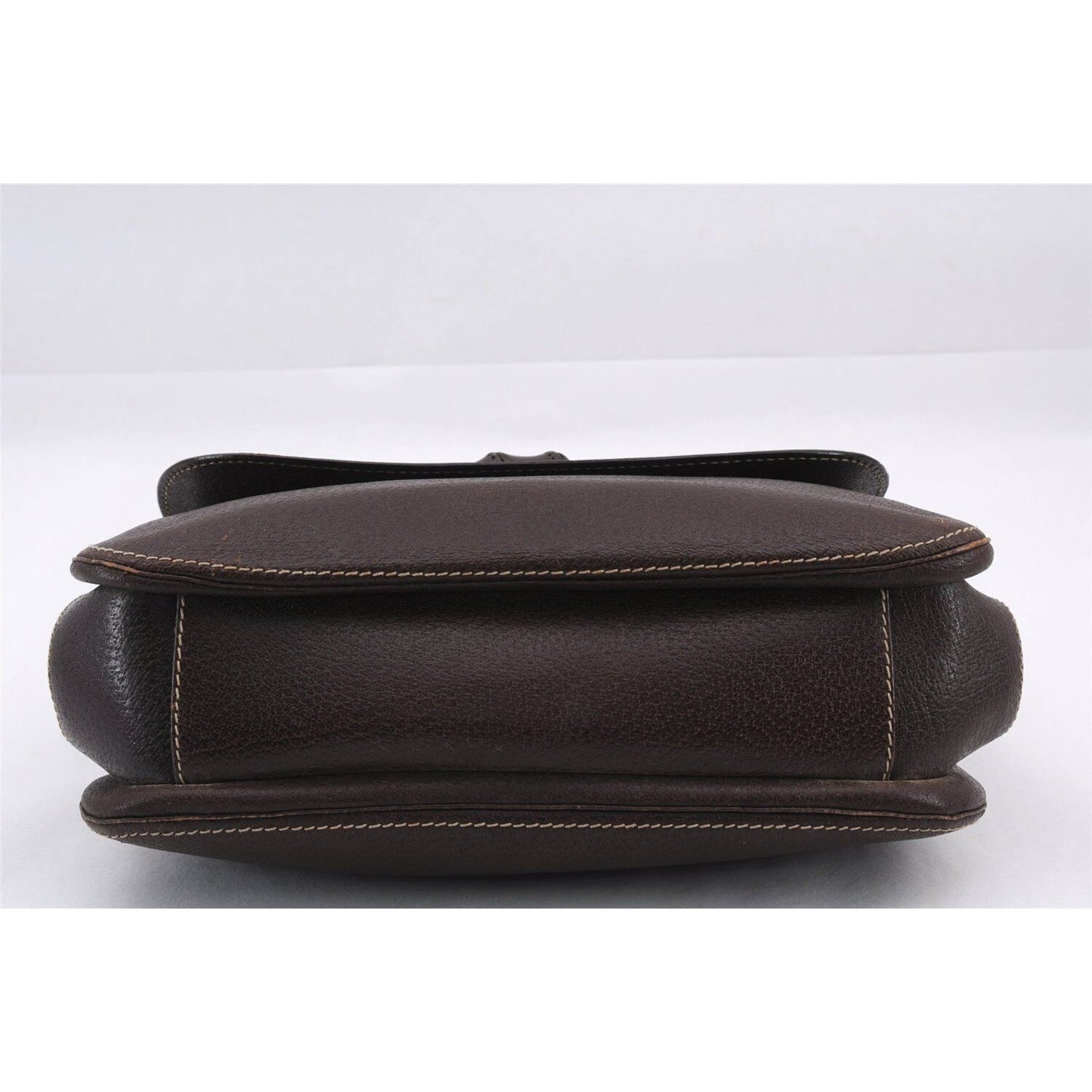 Vintage Gucci boarskin leather top handle Kelly style purse with bamboo look accents and carved wood handle