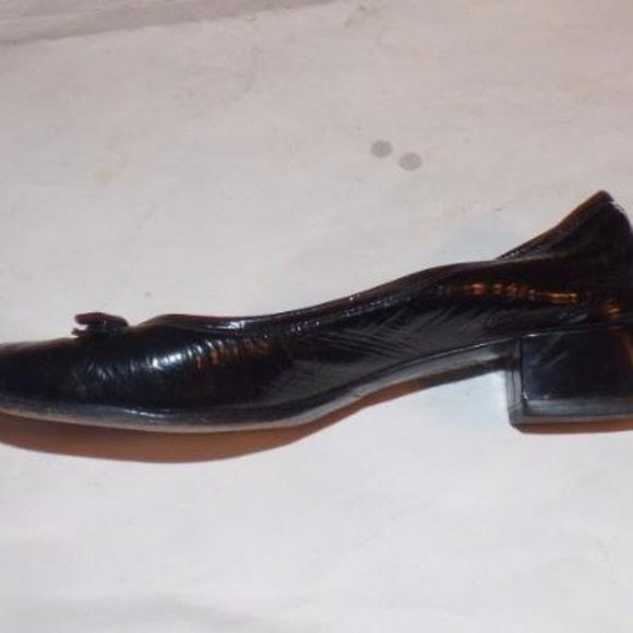 Marc by Marc Jacobs Vintage Black Patent Low Heels