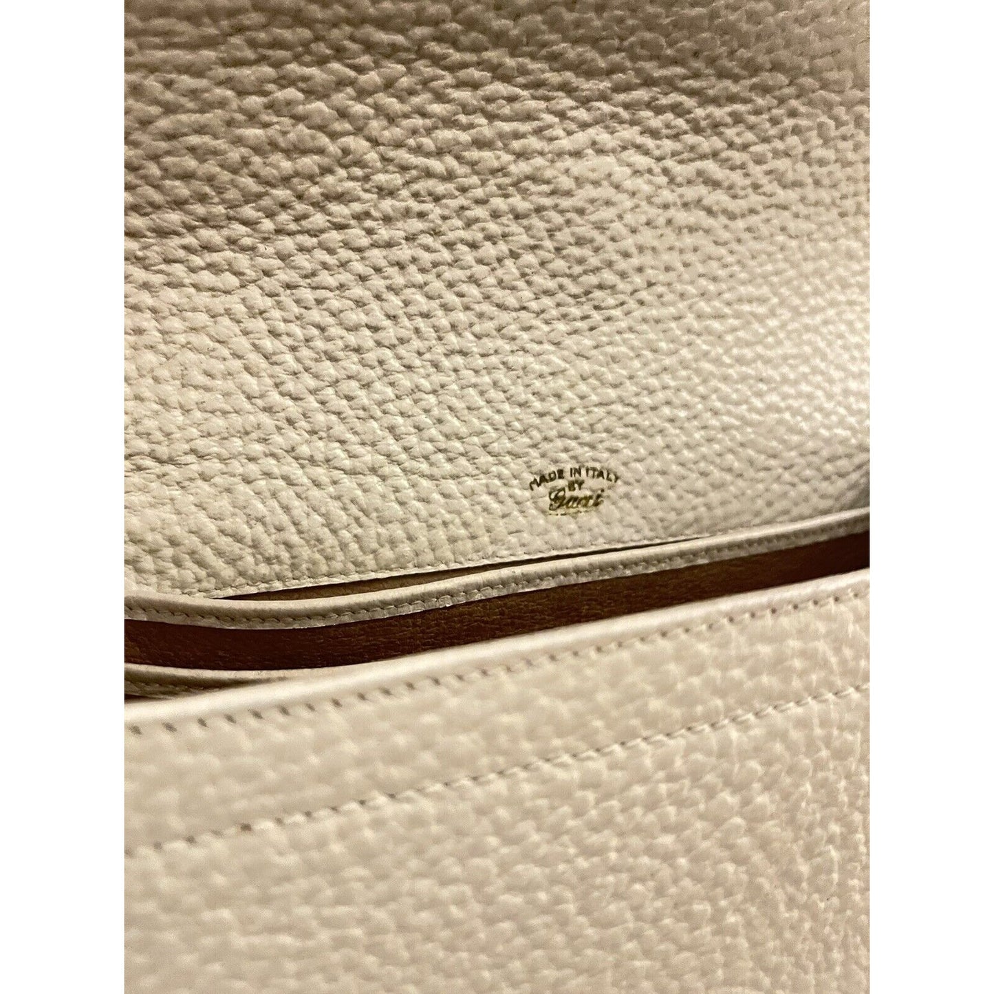 RARE Gucci white leather lunchbox bamboo bag w red & blue stripes