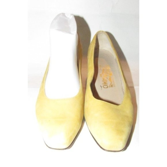 Ferragamo Yellow Suede Kitten Heels Pumps