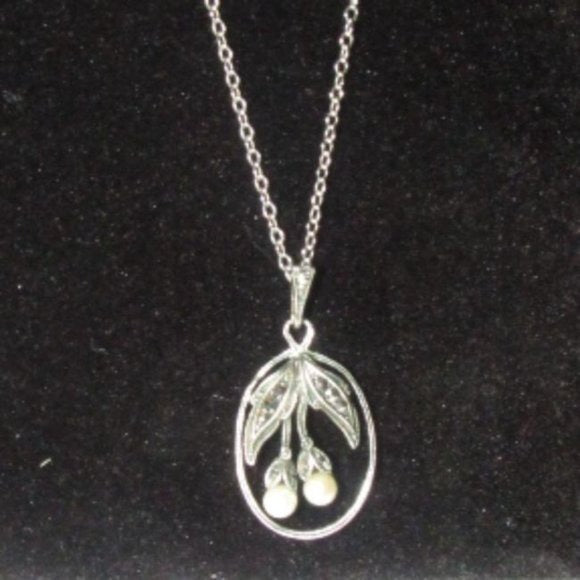 Judith Jack, Pearl & Marcasite, Calla Lilies Sterling Silver Pendant & Necklace