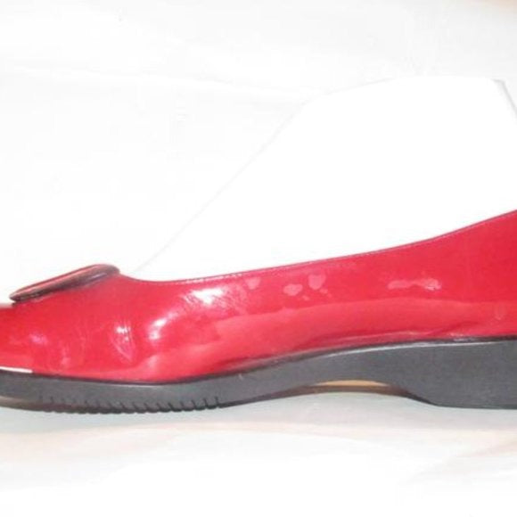 Salvatore Ferragamo Red Patent Leather Flats With An Extra Large Vara Accent