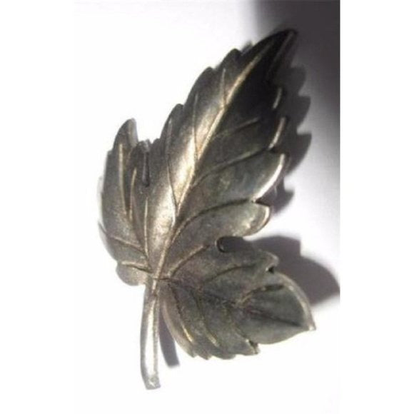 Tiffany & Co Vintage Sterling Stylized Leaf Brooch