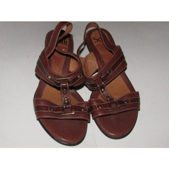 Eurosoft by Sofft Brown Leather with Gold Studs Sandals