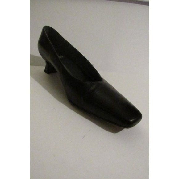 Stuart Weitzman Black Leather Square Toe Kitten Heels
