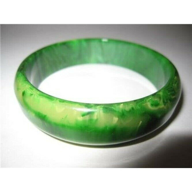 Art Deco Era Marbled Spinach Green Domed Style Bakelite Bangle
