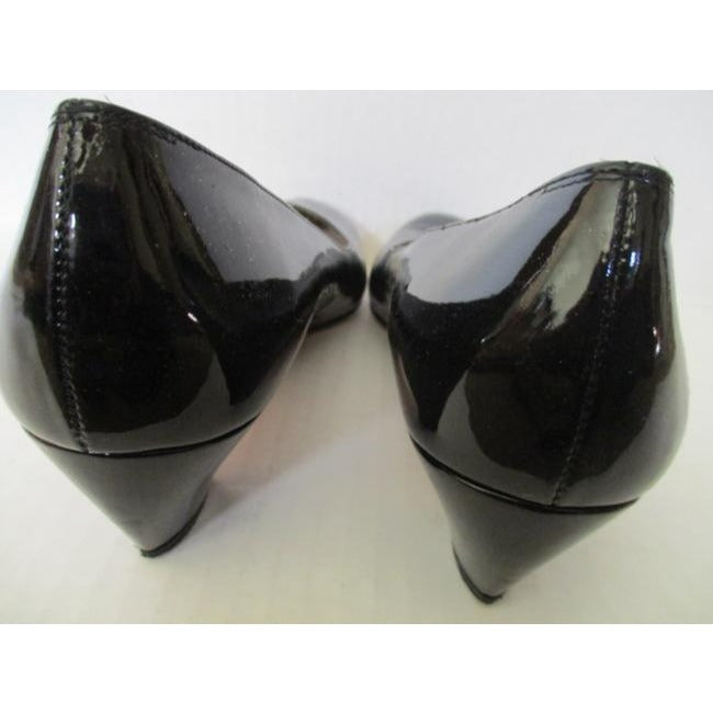Salvatore Ferragamo Black Patent Leather Rounded Flats Size Us