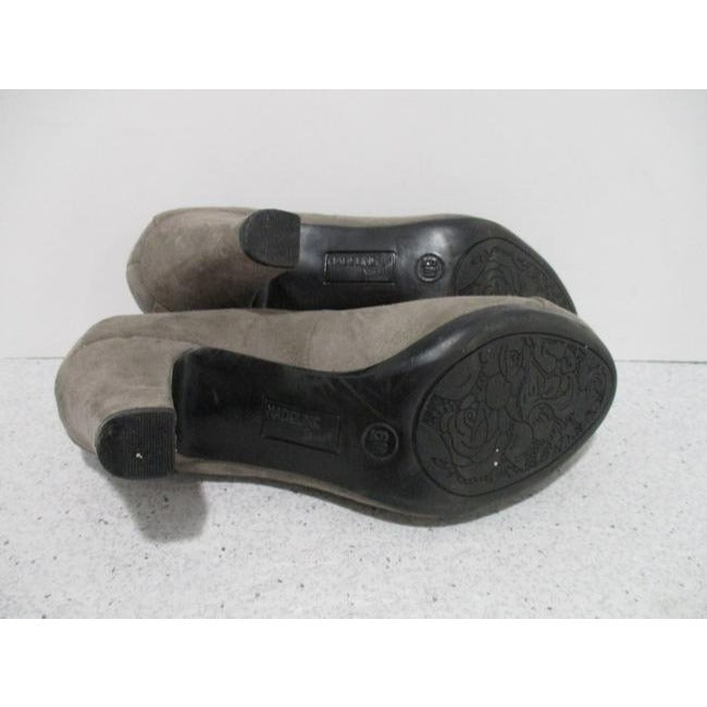 Madeline Stuart Gray Studded Toe Amanda Pumps Size Us