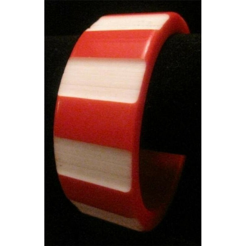 Vintage Deeply Carved Chunky Striped Patterned Red and White Bakelite Bangle