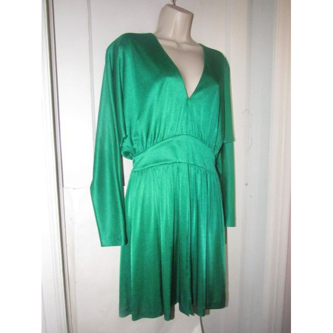 Halston Rich Emerald Green Mid Length Night Out Dress