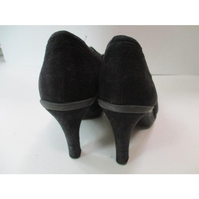 Tahari Black Mod Suede Lace Up Almond Toe Bootie Pumps Size Us