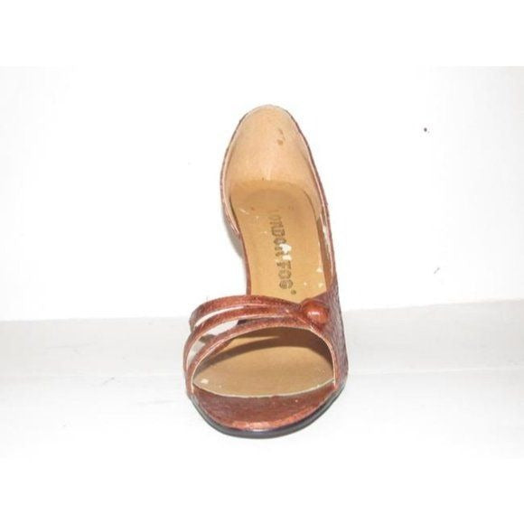 London Fog Textured Snakeskin D'Orsay Heels in Shades of Brown