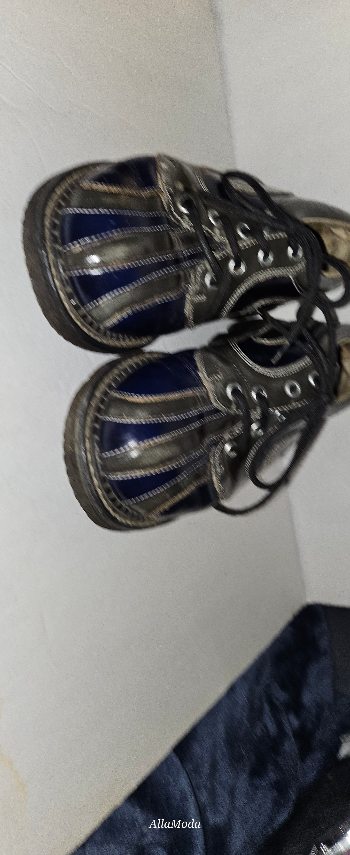 Vintage 90s John Fluevog Sie 7W/9M Angel Gibson Swirl Leather Derby Shoes