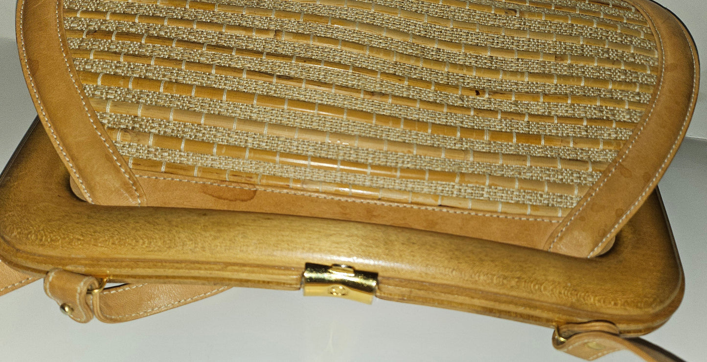 Gucci Rattan & Leather Two-Way Clamshell style Purse