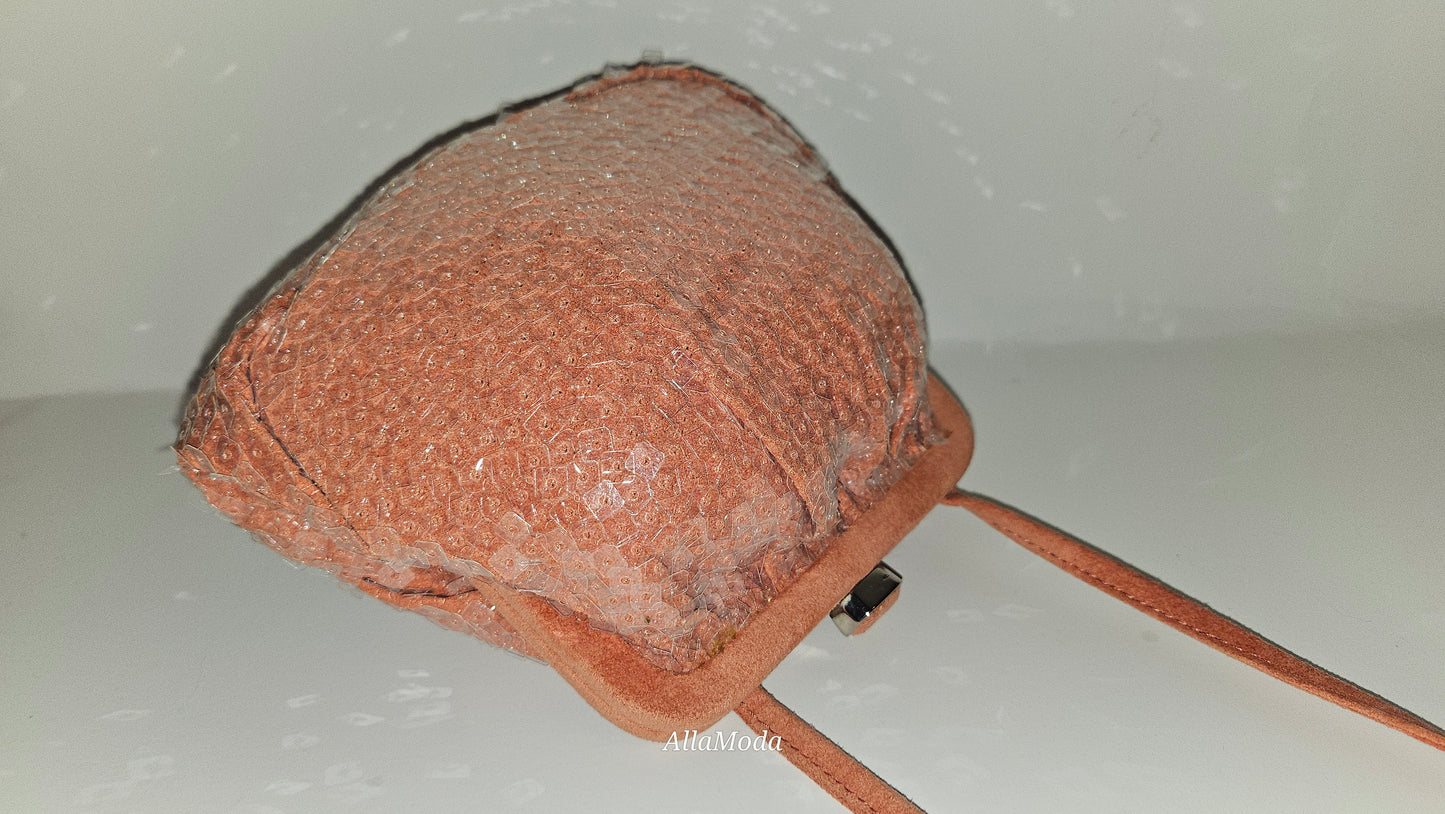 Bottega Veneta Pink Beaded Two-Way Clamshell Pouch Crossbody