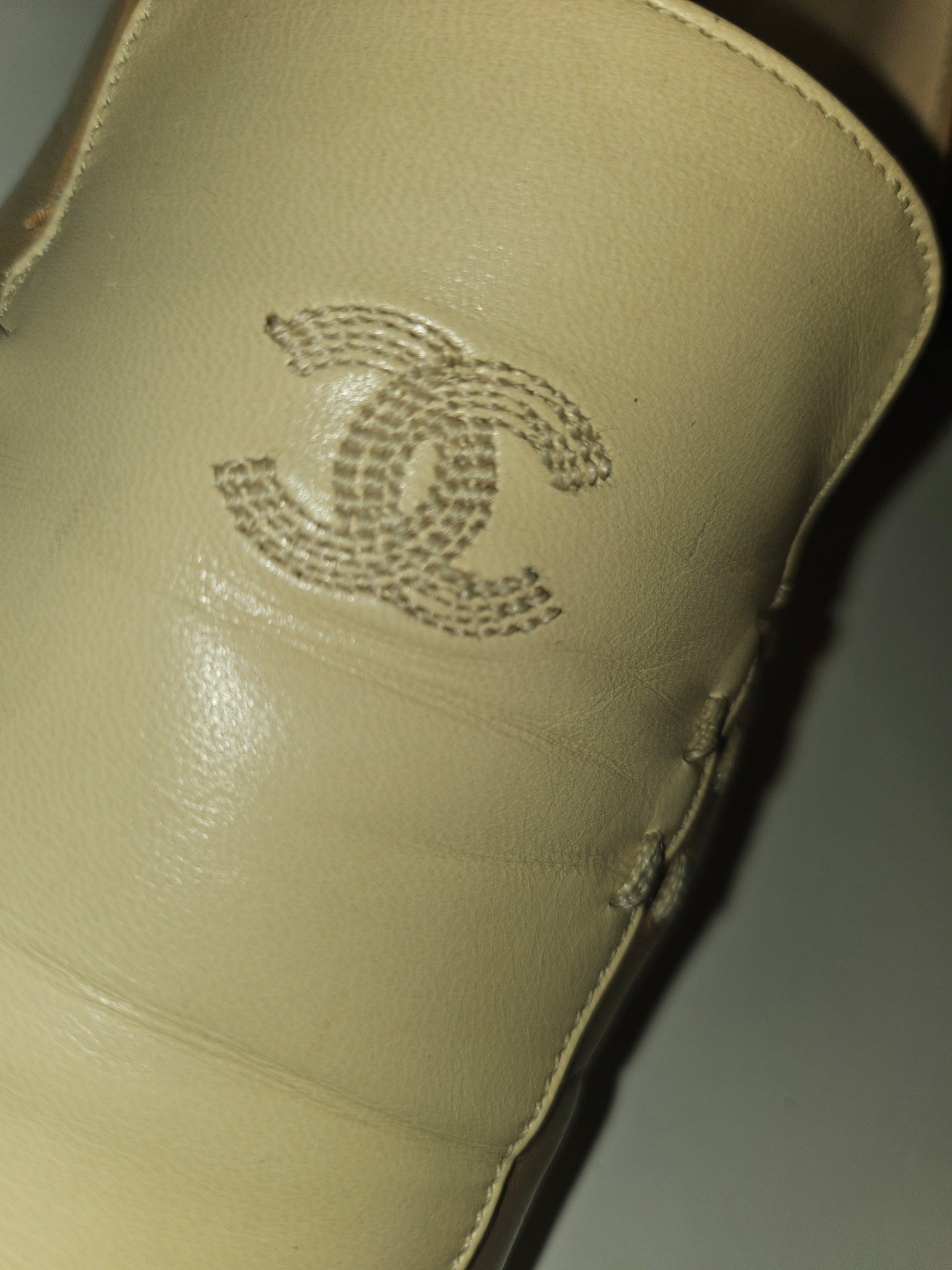 Chanel camel & ivory loafers with embroidered CC logo in size 38
