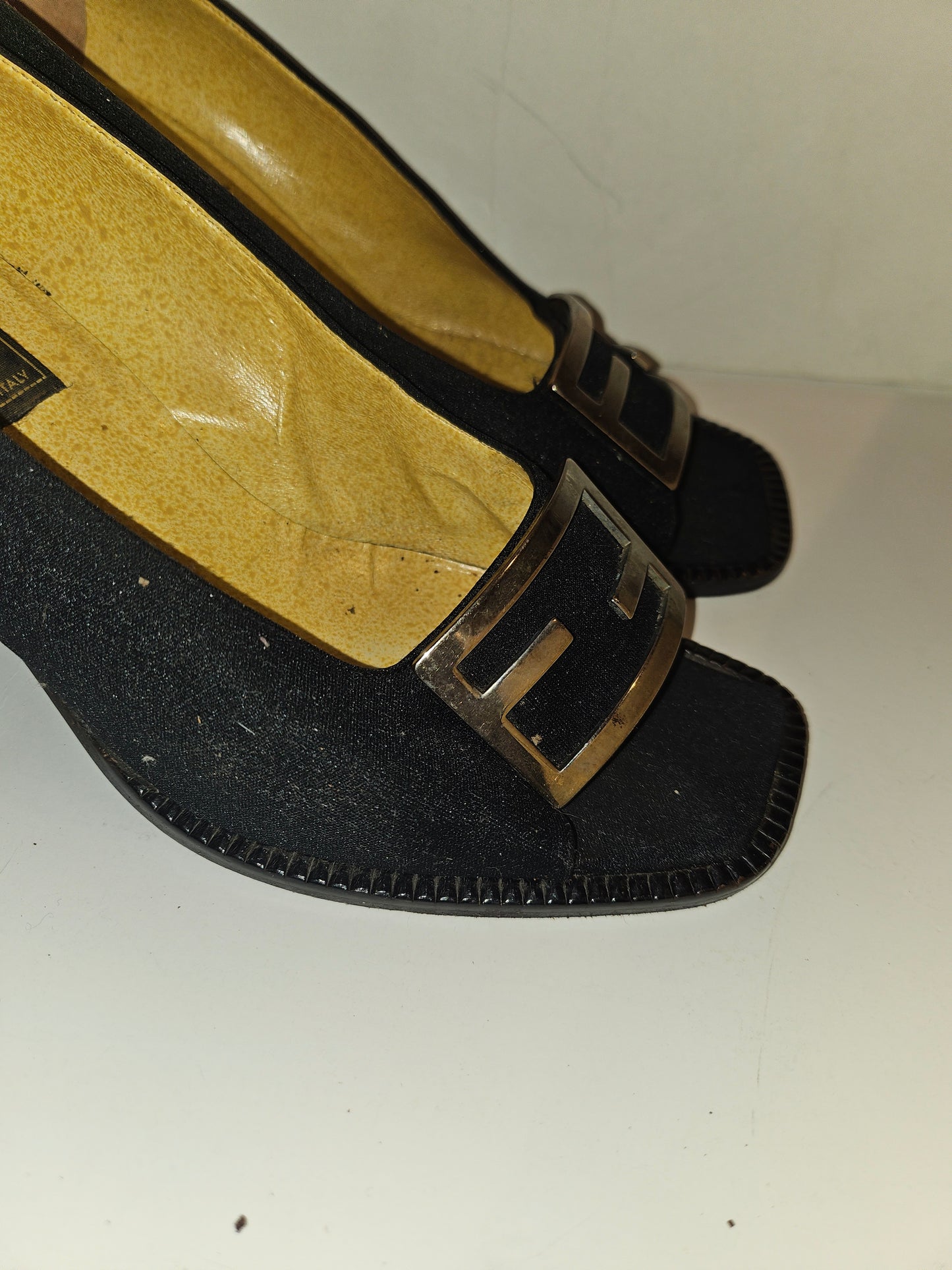 Fendi 'dress nero' black open toe heels w chrome FF accents!