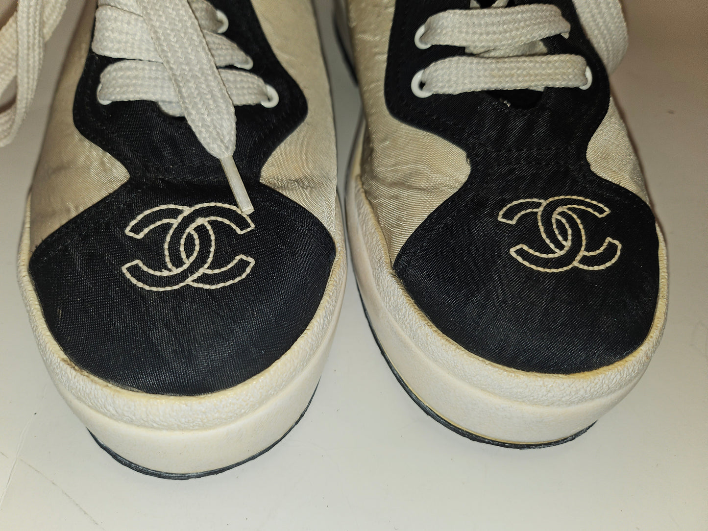Chanel ivory & black low top sneakers with box!