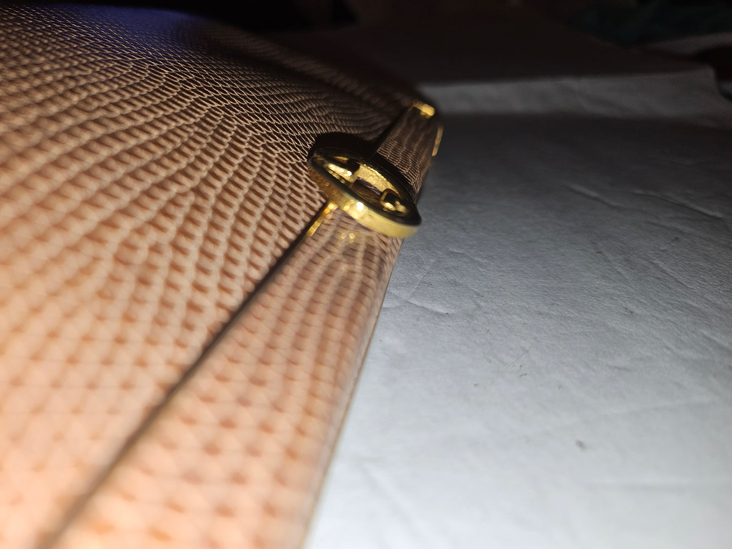 Gucci tan lizard leather interlocking G pill box clutch