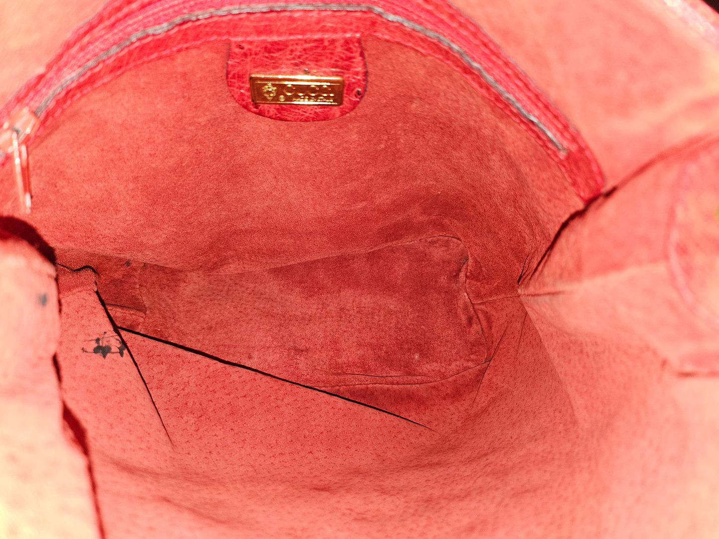 Gucci red ostrich leather cross body bucket bag