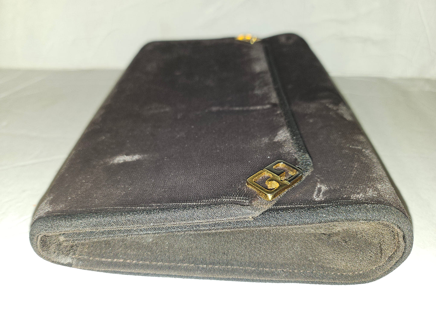 Gucci 1960's mod black silk velvet clutch style purse with two tone GG accents!