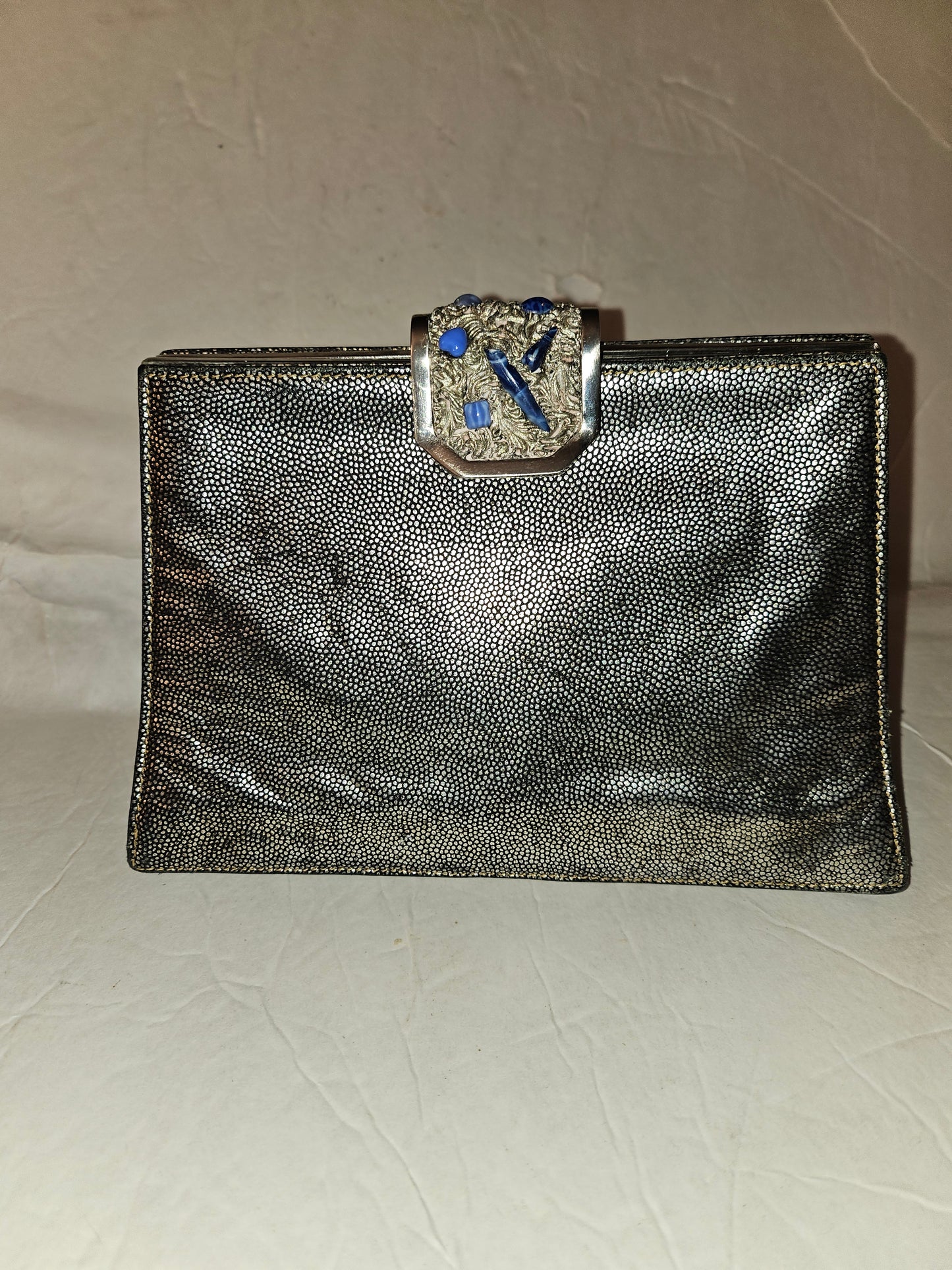 Gucci RARE mod silver shark skin leather clutch style purse with jeweled clasp!