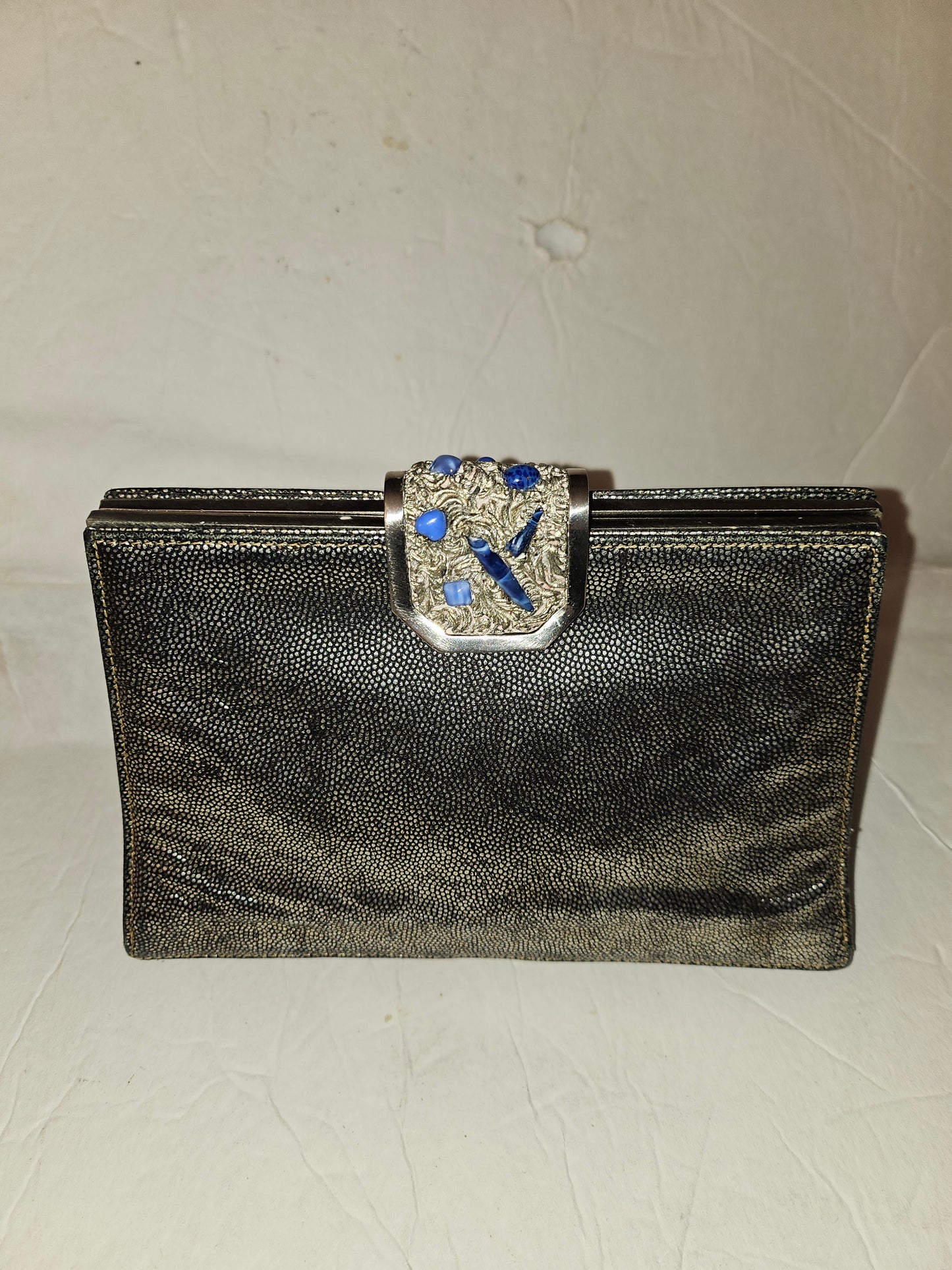 Gucci RARE mod silver shark skin leather clutch style purse with jeweled clasp!