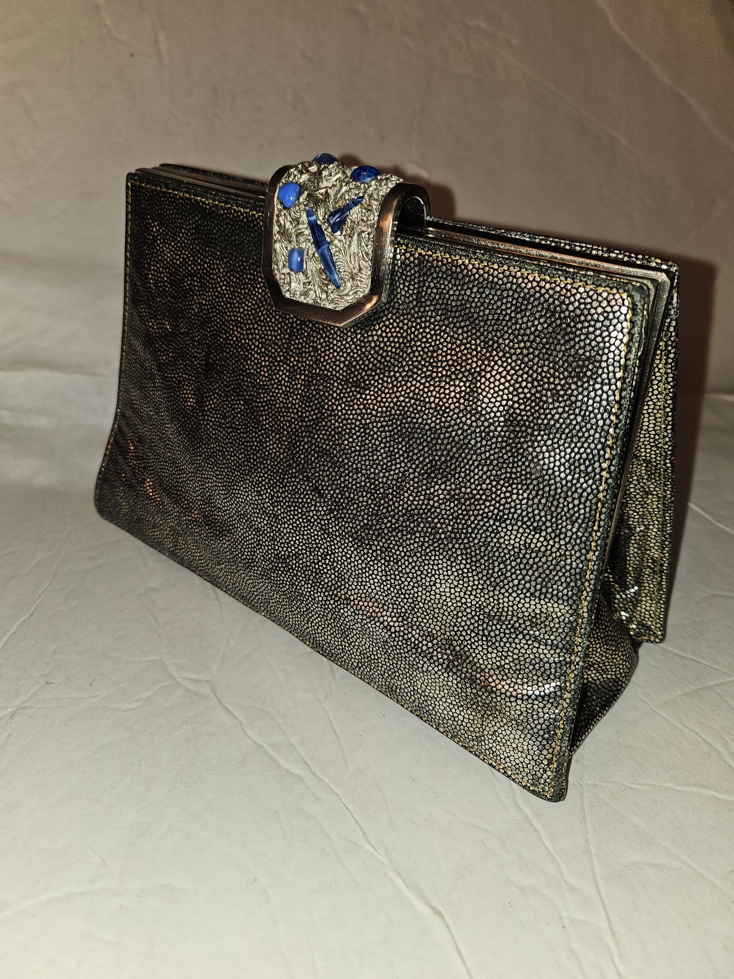 Gucci RARE mod silver shark skin leather clutch style purse with jeweled clasp!