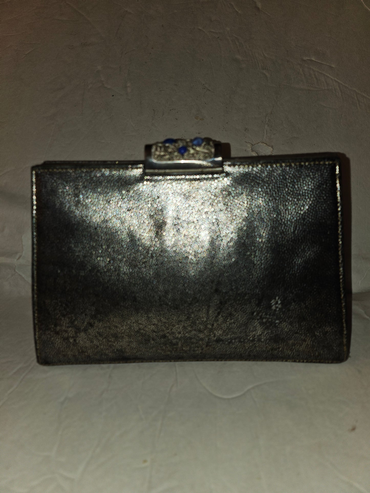 Gucci RARE mod silver shark skin leather clutch style purse with jeweled clasp!