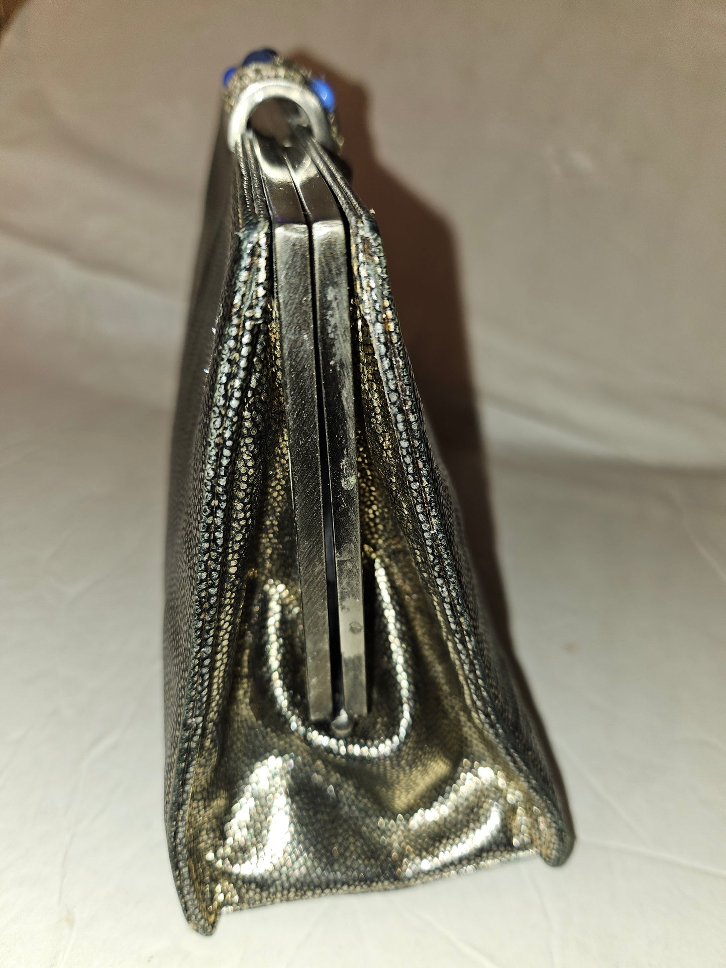 Gucci RARE mod silver shark skin leather clutch style purse with jeweled clasp!