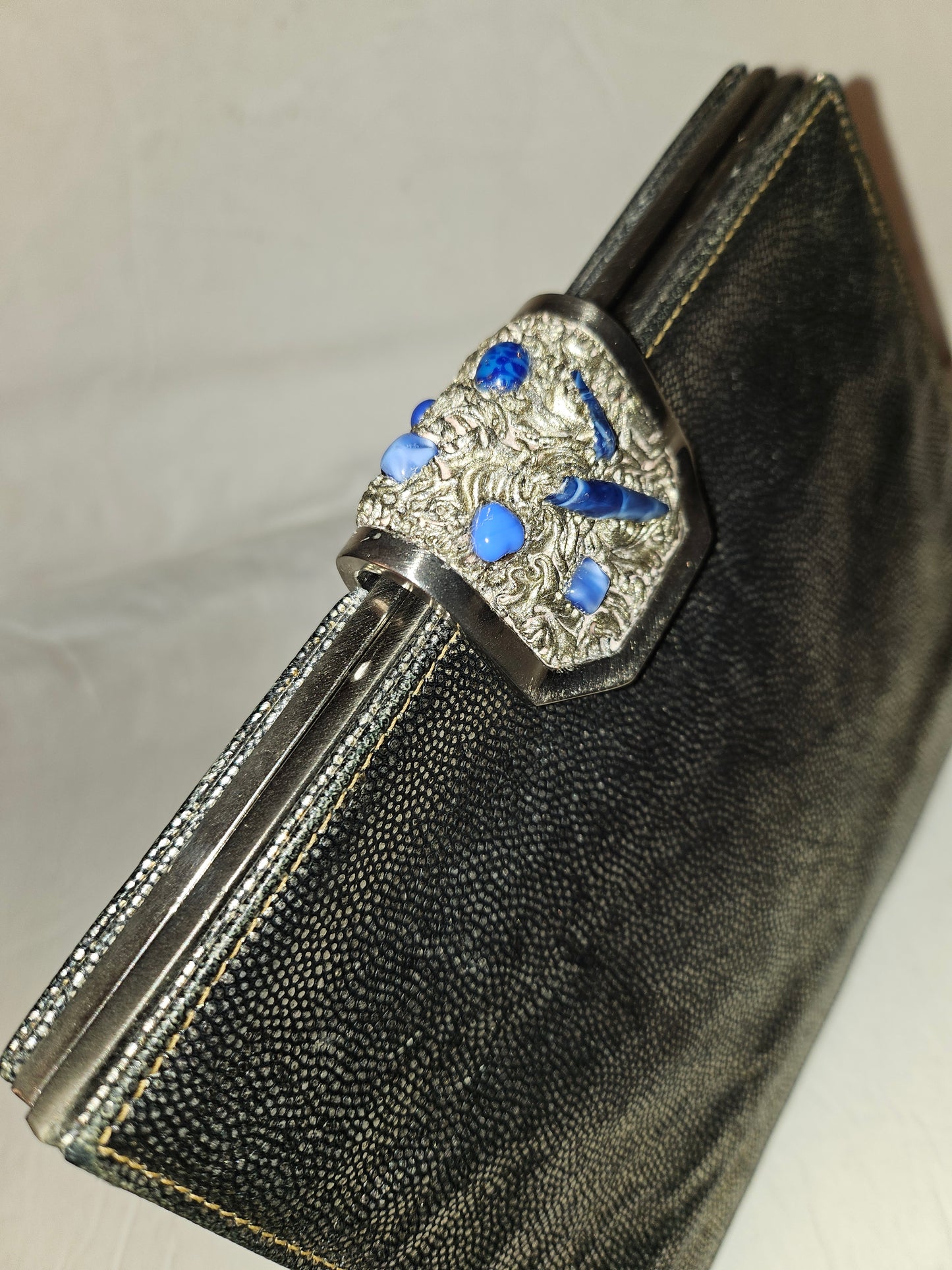 Gucci RARE mod silver shark skin leather clutch style purse with jeweled clasp!