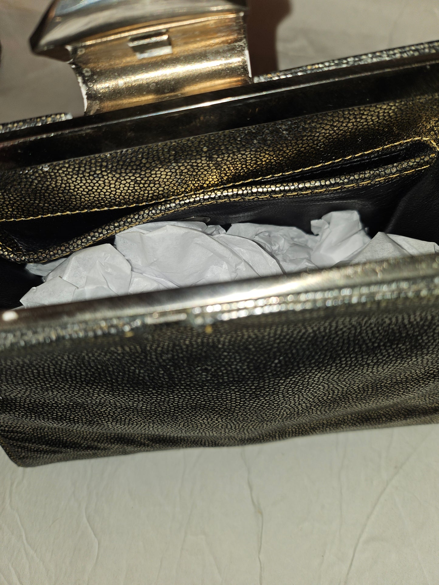 Gucci RARE mod silver shark skin leather clutch style purse with jeweled clasp!