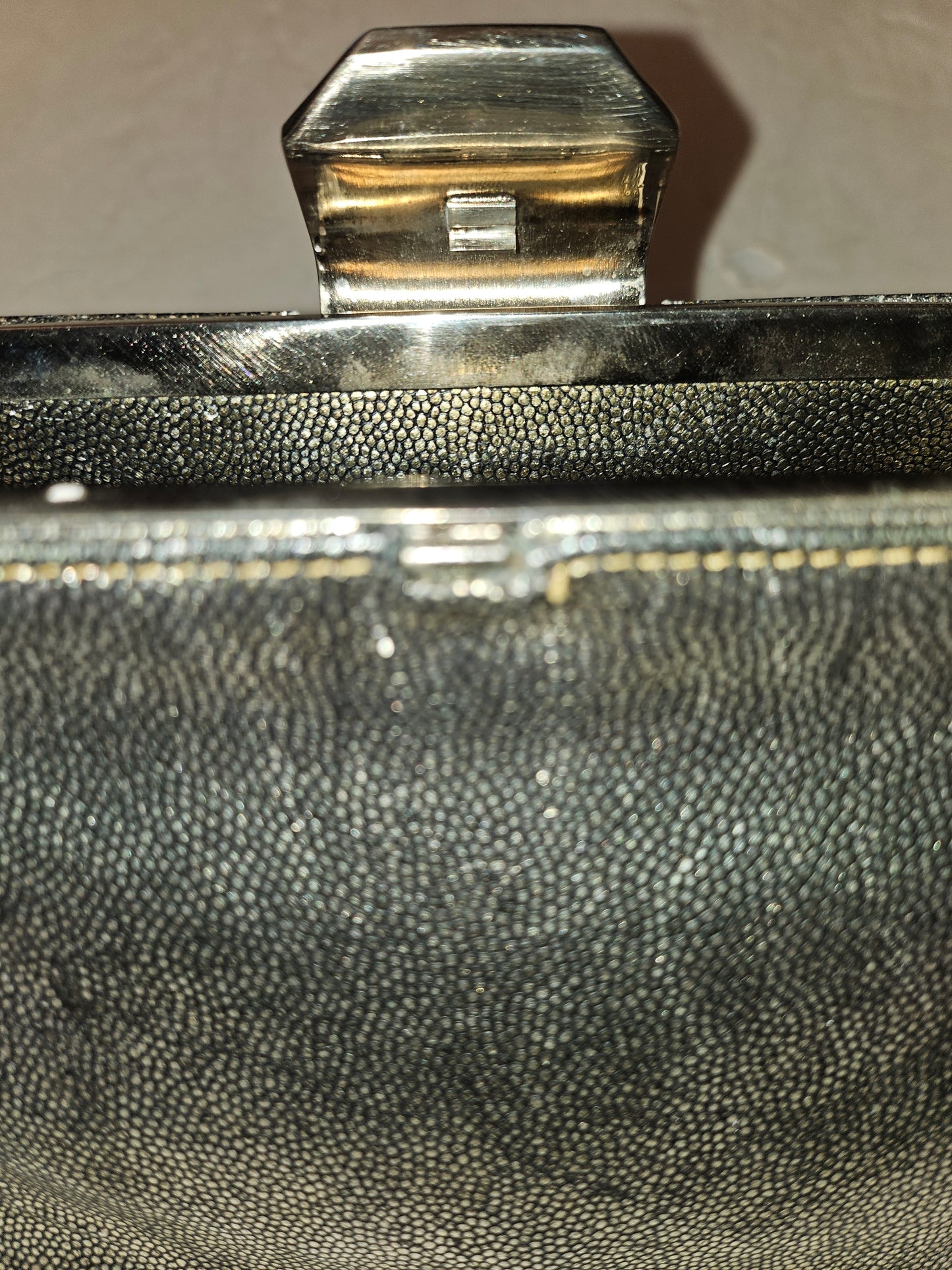 Gucci RARE mod silver shark skin leather clutch style purse with jeweled clasp!