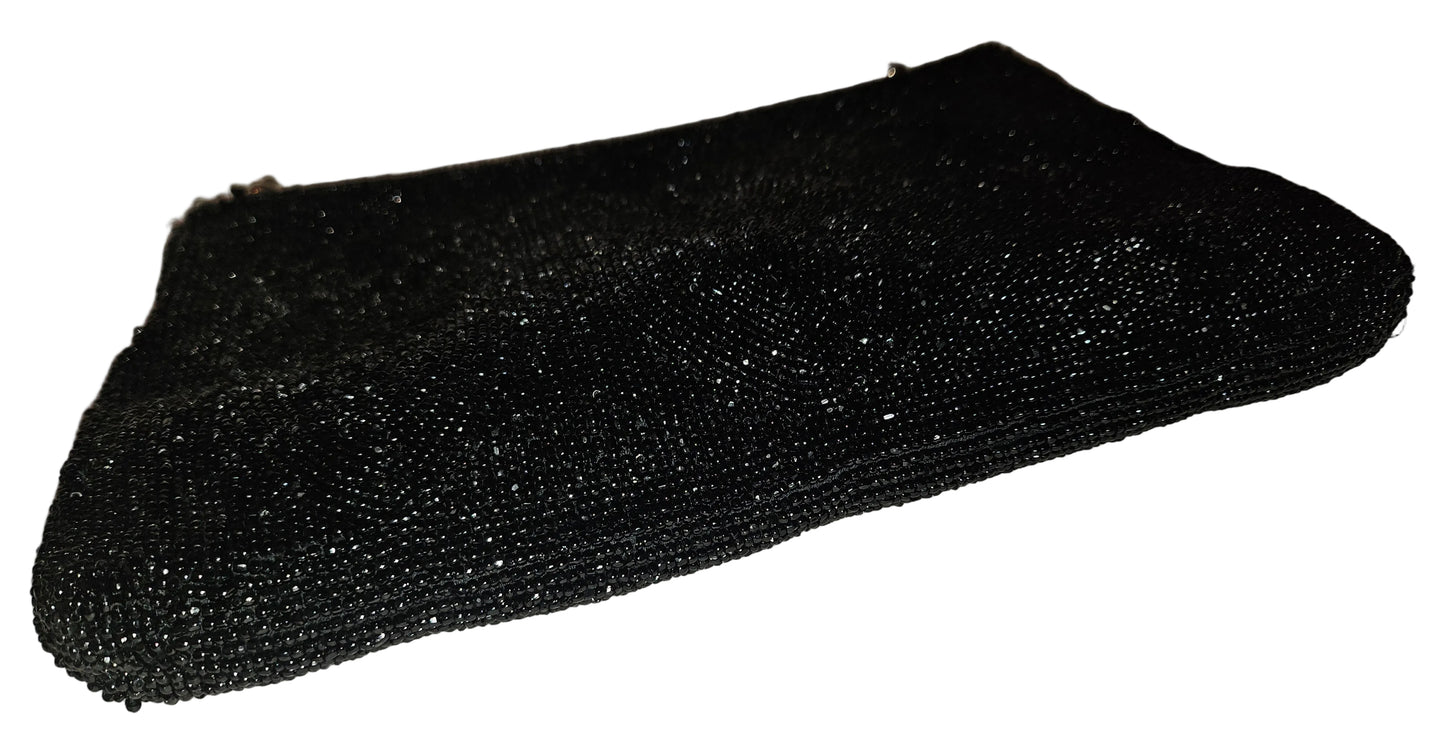 Gucci 1950's black beaded silk hinged opening clutch style purse!